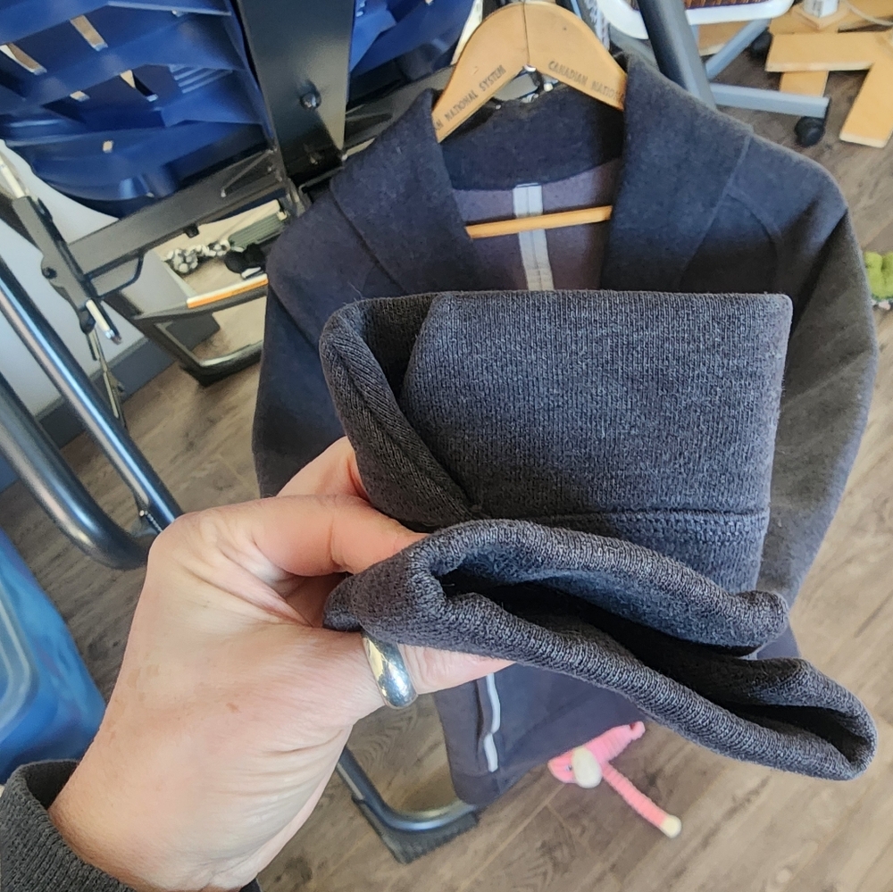 Sweater jacket - Picture 3 of 4